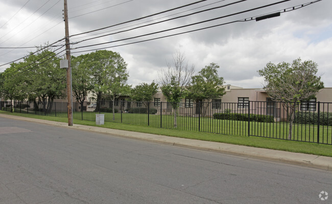 Building Photo - Cedar Springs Place