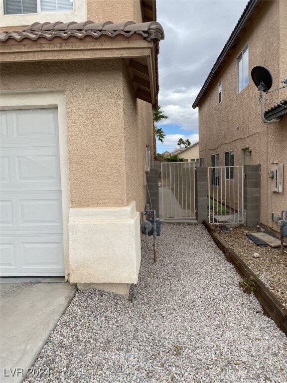 Foto del edificio - 8242 W Rochelle Ave