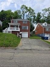 Building Photo - 155 Pennoak Dr