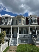 Building Photo - 3613 W Belvedere Ave