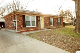 Building Photo - 5406 Chestnutwood Way