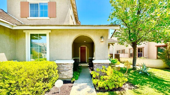 Foto del edificio - Wonderful Executive Style Two-Story Home in Beautiful Murrieta Oaks Community!
