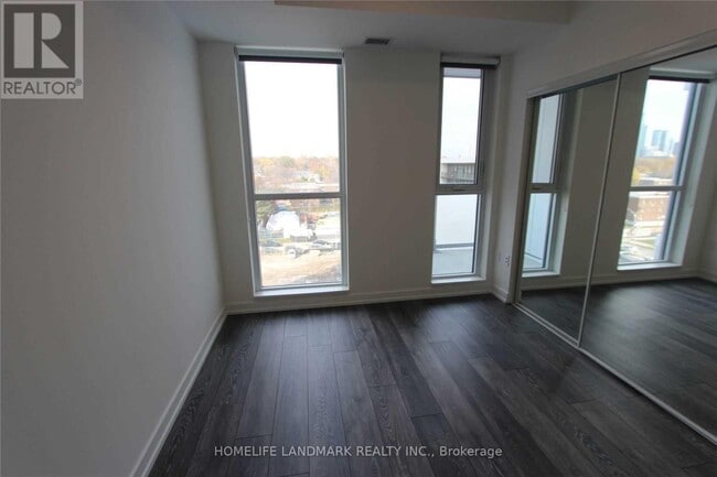 Photo du bâtiment - 34 Tubman Ave