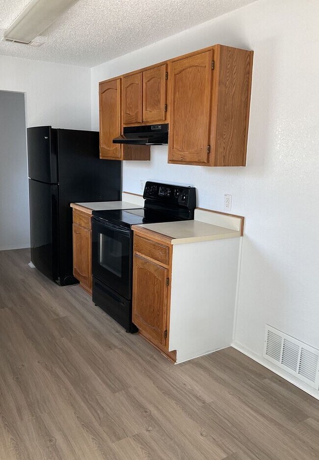 Foto del edificio - COMING SOON!