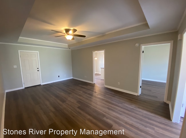 Building Photo - 3 br, 2 bath House - 3410 Polly Dr.