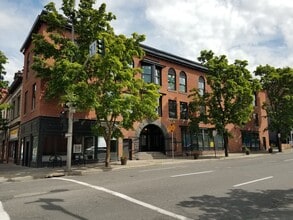 Building Photo - 101 S Stevens St