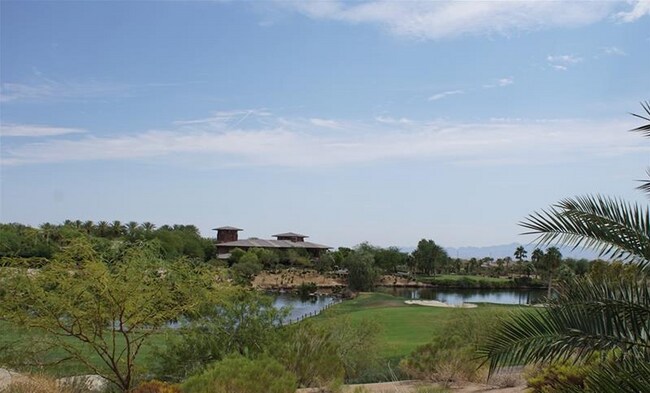 Foto del edificio - 2244 Green Mountain Ct