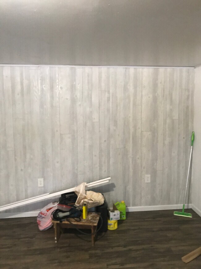 área de estar principal - 2102 Belmont Ave