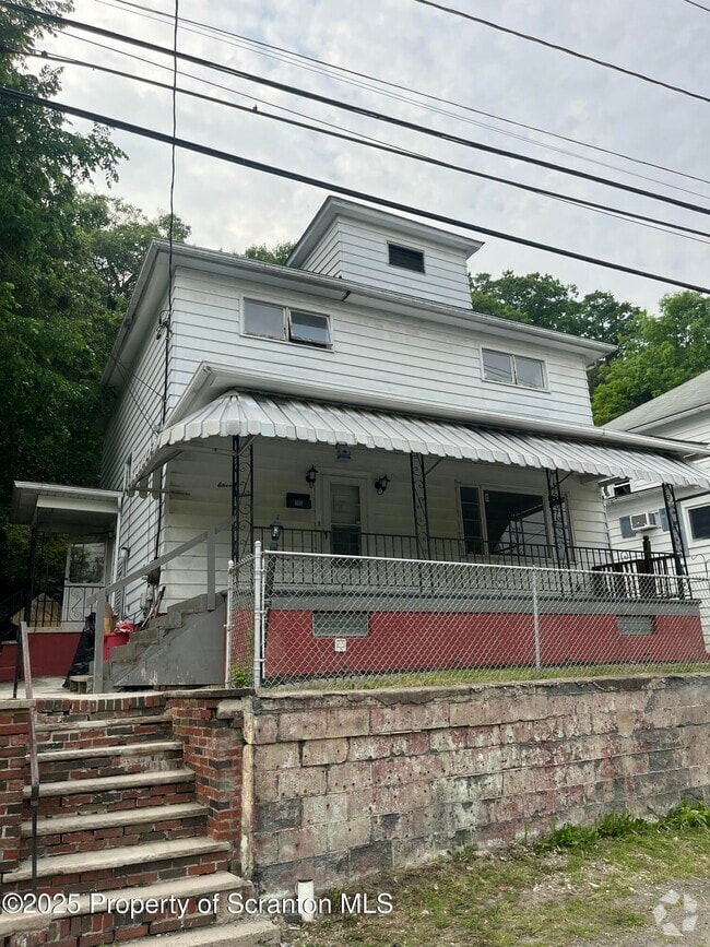 Building Photo - 1115 Exeter Ave