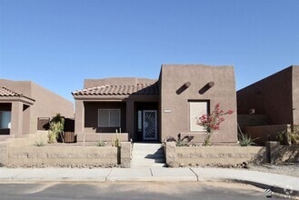 Building Photo - 8218 E paraiso Pkwy