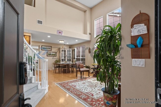 Building Photo - 216 Coffeeberry Dr