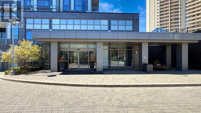 Building Photo - 18-318 Graydon Hall Dr
