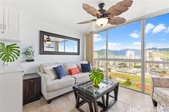 Building Photo - 2211 Ala Wai Blvd