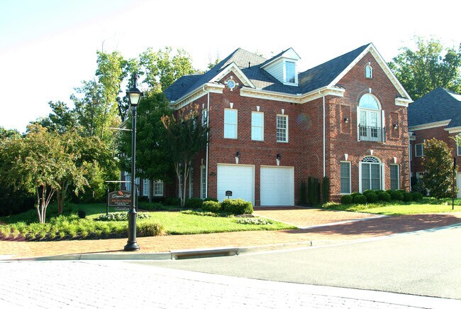 Primary Photo - Grayson Hill Townhomes