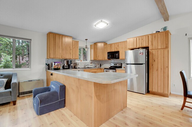 Building Photo - 9209 William Cody Dr