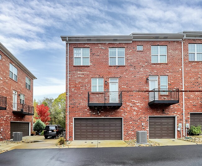 Building Photo - 9114 Oban Passage Dr