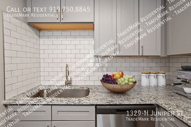 Foto del edificio - 1329-H Juniper St.-