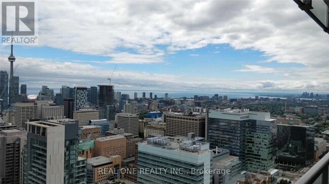 Building Photo - 38 Grenville St