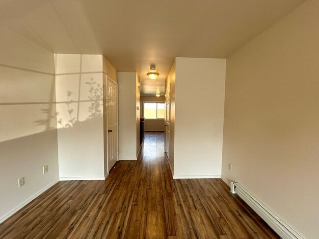 Foto del edificio - 2 Bedroom Condo with Washer/Dryer in Home