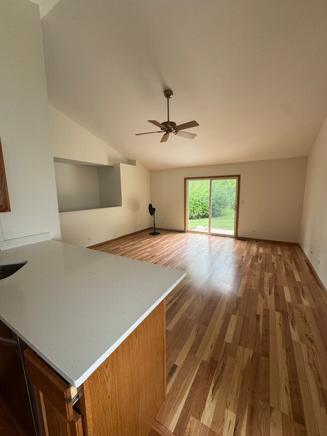 Building Photo - 817 Casey Ln