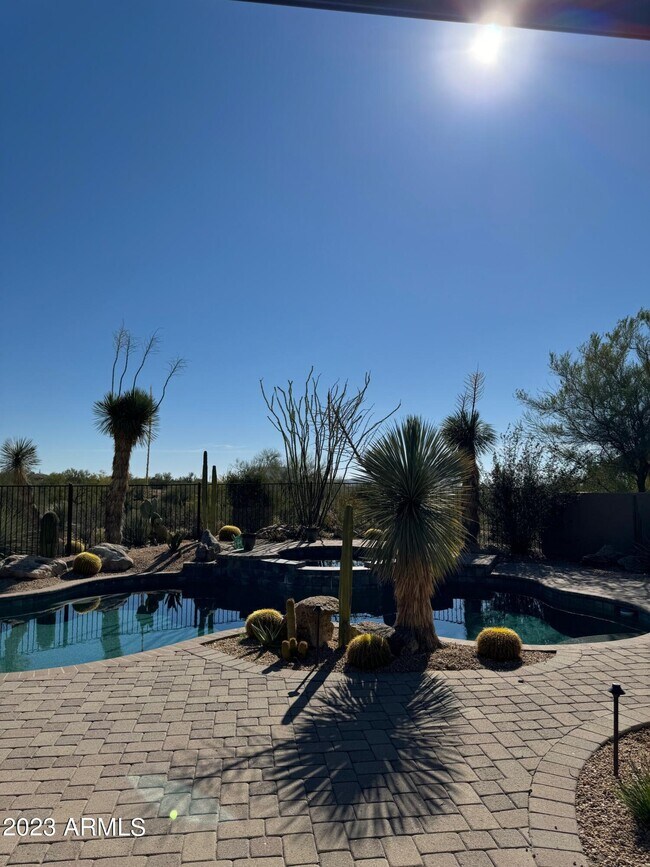 Building Photo - 37031 N Mirabel Club Dr