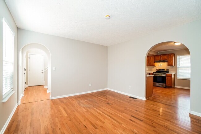 Foto del edificio - 5086 Sand Ct