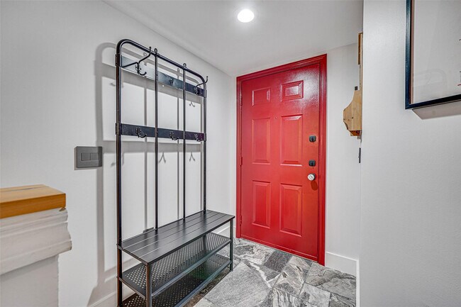 Foto del edificio - 2021 SE 10th Ave