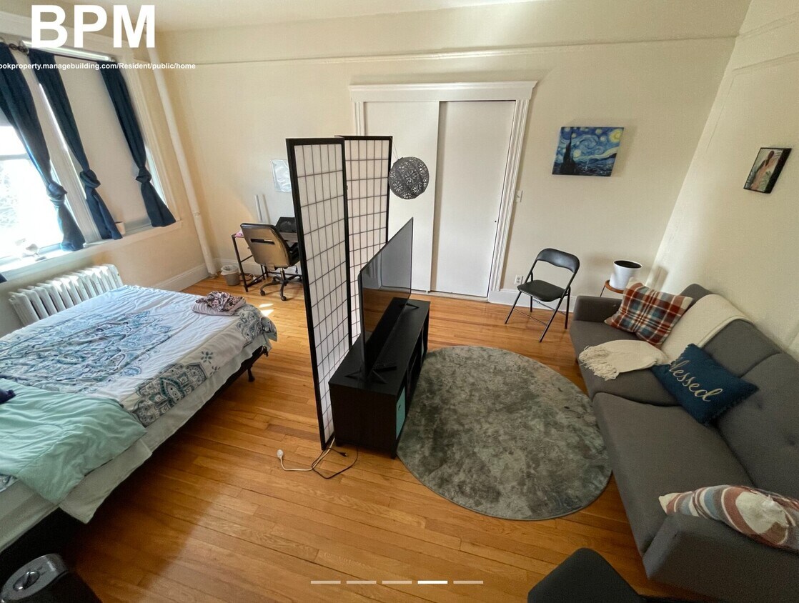 Foto principal - 20 Colborne Rd