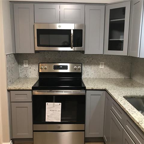 Foto del edificio - 15221 Berry Trail