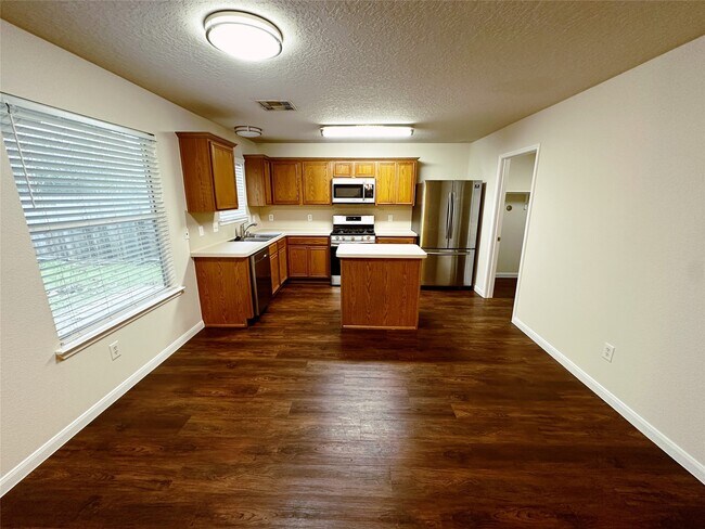 Foto del edificio - 11723 Standing Pine Ln