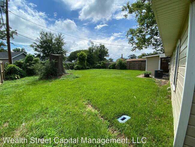 Foto del edificio - 3 br, 1 bath House - 403 Bluebonnet
