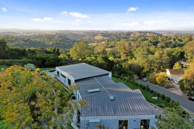 Foto del edificio - 27447 Edgerton Rd