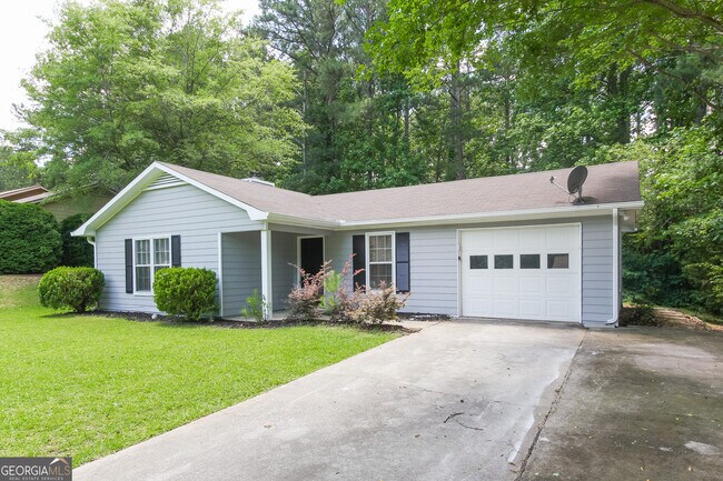Building Photo - 7307 Fernwood Dr