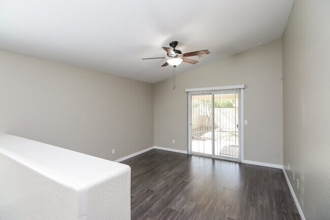 Foto del edificio - 4118 E Morenci Rd
