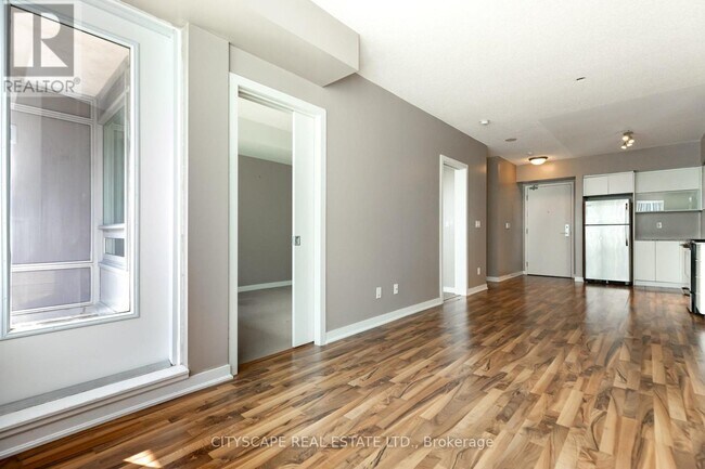 Building Photo - 59 E Liberty St