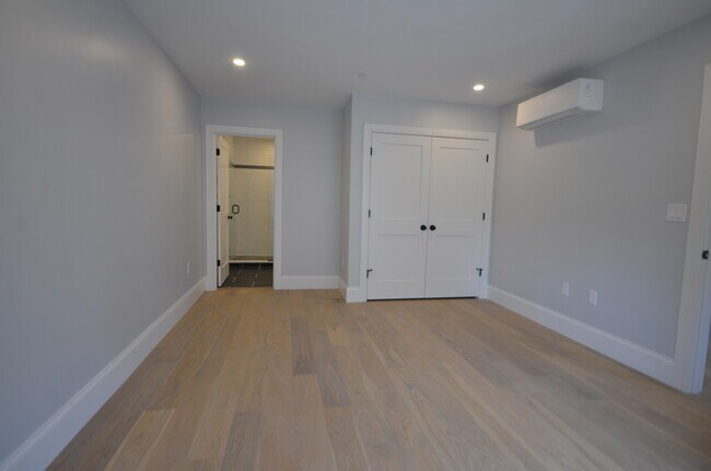 Foto del edificio - 355 Market St