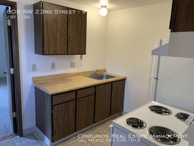 Building Photo - $500 OFF MOVE IN RENT!! 805 NW 23rd #112