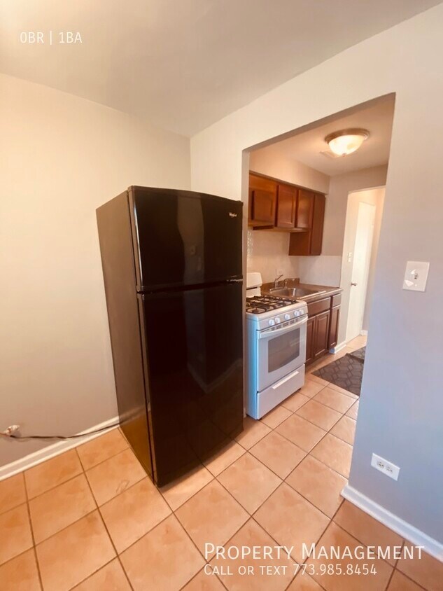 8850 S Saginaw Ave, Chicago, IL 60617 Room for Rent in Chicago, IL