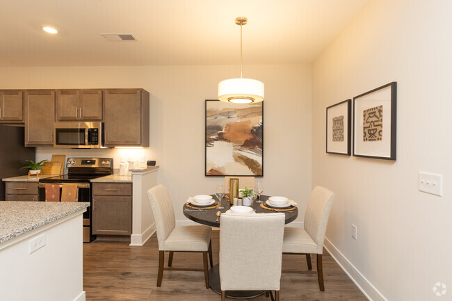 2BR, 2BA - 1,081SF - Dining Room - Streams at Battery Park