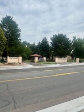 Building Photo - 3123 Broadmoor Valley Rd