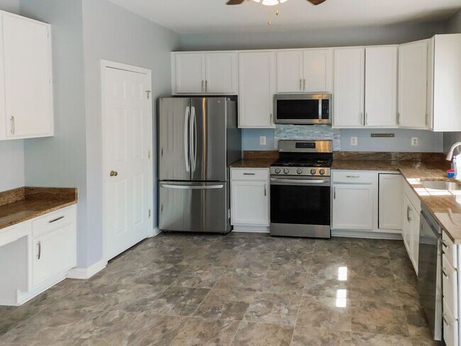 Foto del edificio - 22750 Bayside Way