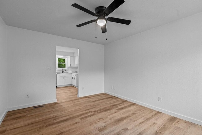 Foto del edificio - New remodeled