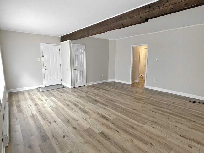 Foto del edificio - 3553 Maple St