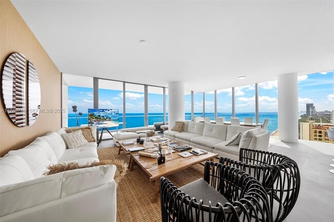 Building Photo - 2000 S Ocean Dr