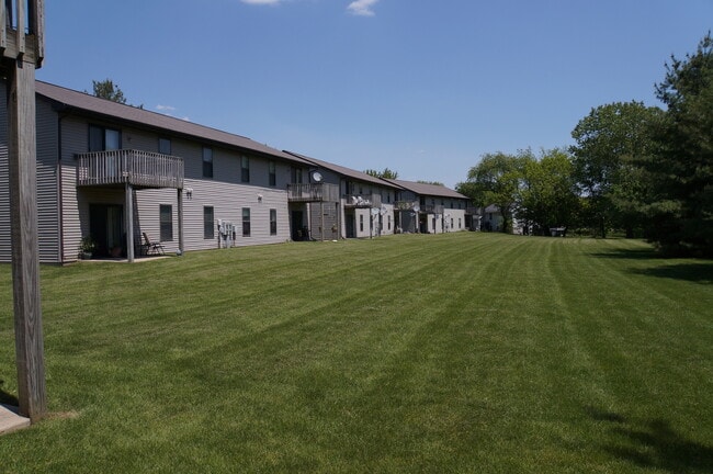 Building Photo - 515 Bienterra Trail