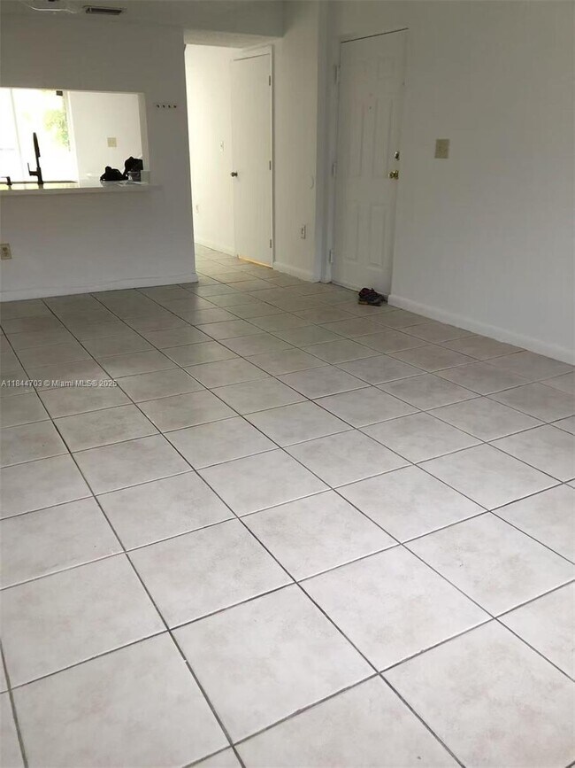 Foto del edificio - 14931 SW 82nd Terrace