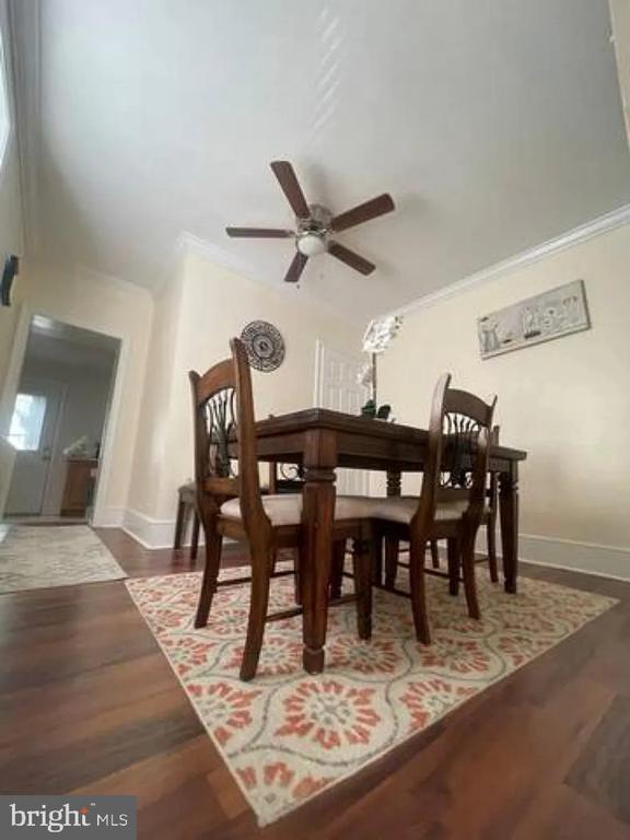 Foto del edificio - 4550 Silverwood St