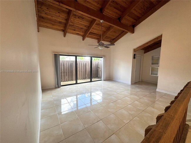 Foto del edificio - 8115 SW 21st Ct