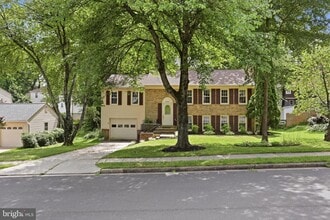 Building Photo - 8747 Arley Dr