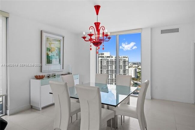 Foto del edificio - 90 SW 3rd St